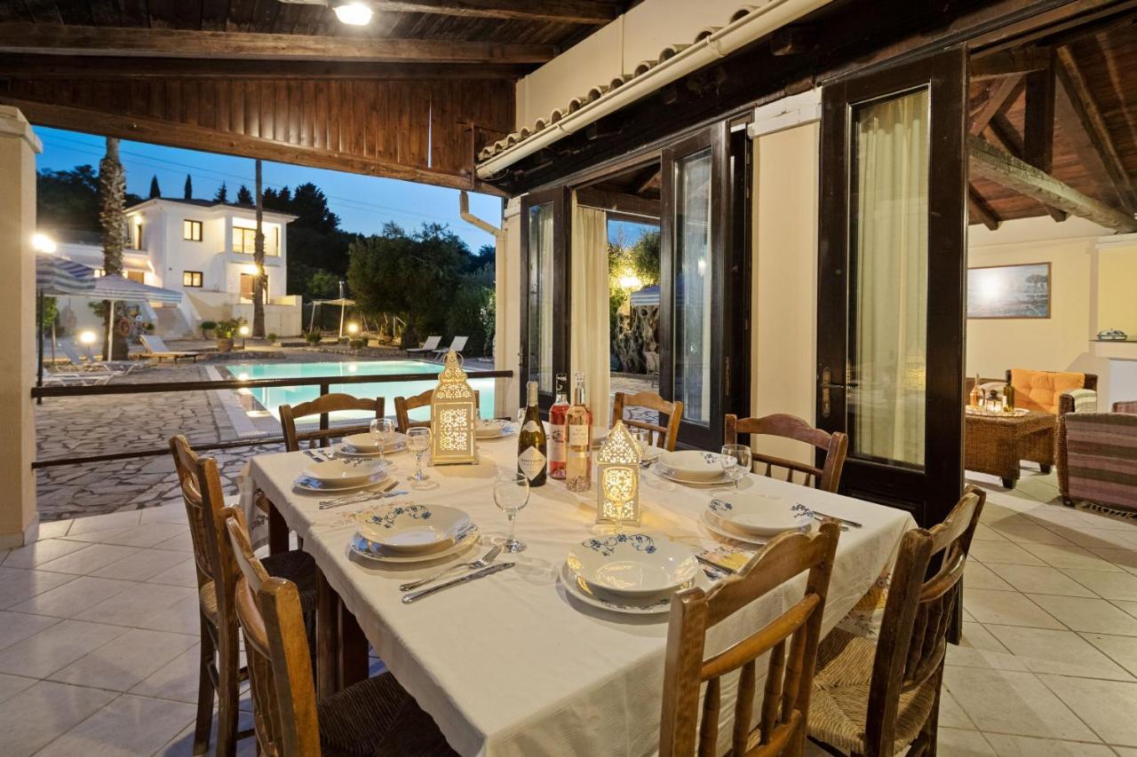 Villa Lianolia Peritheia Buitenkant foto